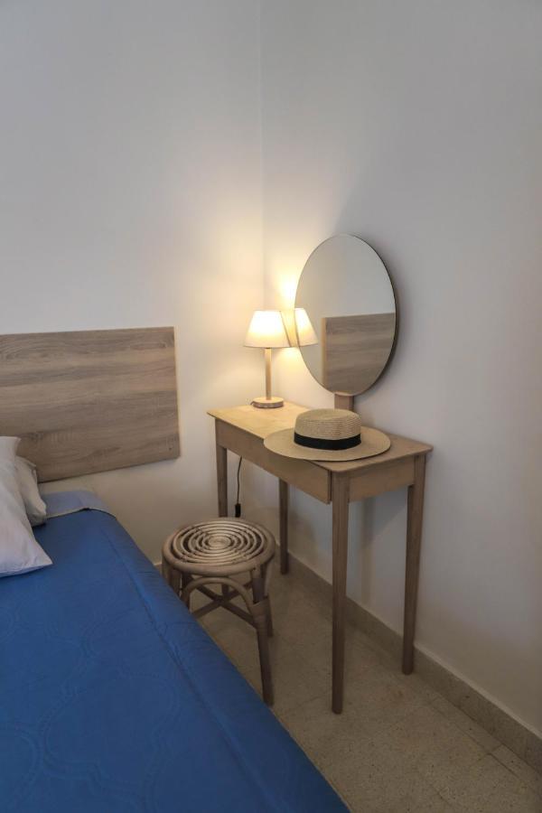 Traditional Town Garden Apartment Rhodes City Kültér fotó